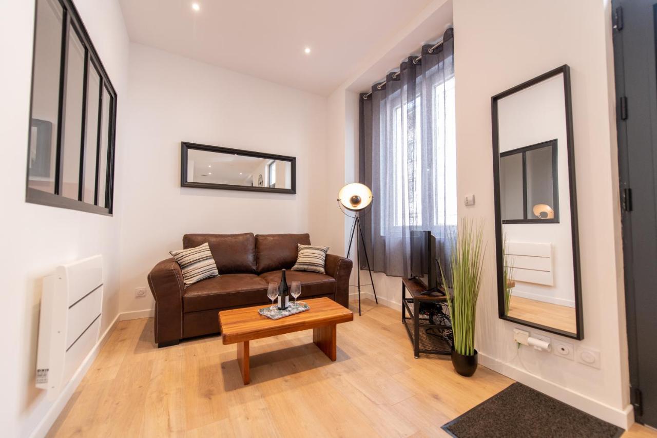 Kasa Loft Centre 2 - Wifi Et Tv - Confortable Et Stationnement Gratuit A Proximite Saint-Etienne  Exteriér fotografie